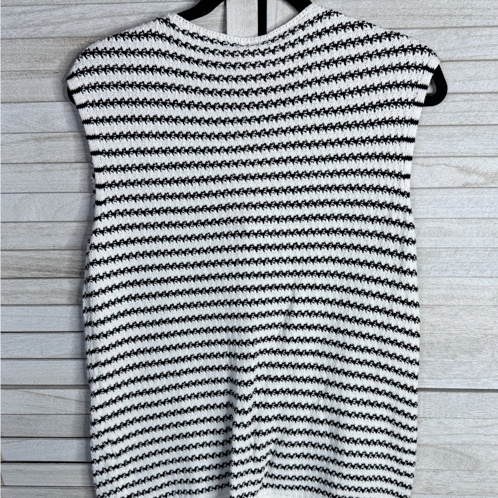 Evaless Black White Striped Sweater Vest Womens Medium Button Front Coastal Chic - Picture 6 of 10